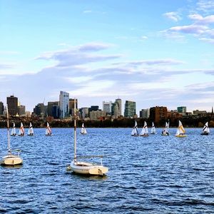 Meet your Posher, Kareena